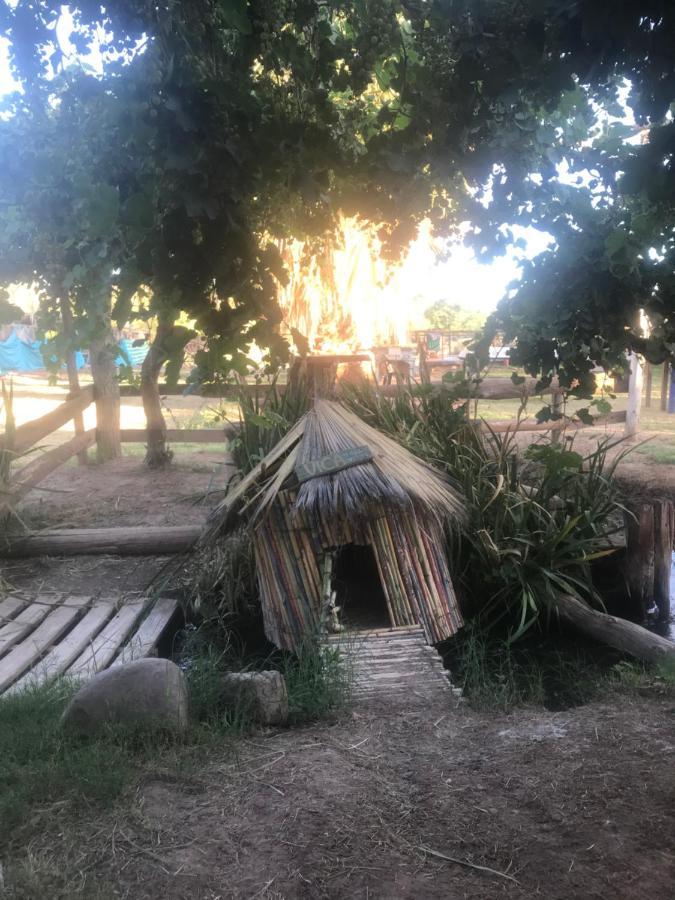 Hosteria Huaco Exterior foto